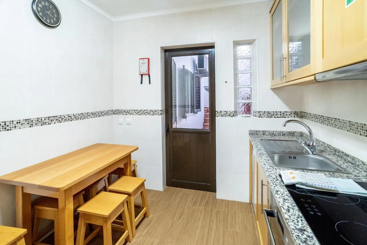 Rustic Old Town - T3 Daire Albufeira 0*,